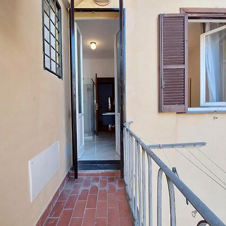 Ych-Comfortable 2 Bedrooms Flat Near Colosseum Рим Екстер'єр фото